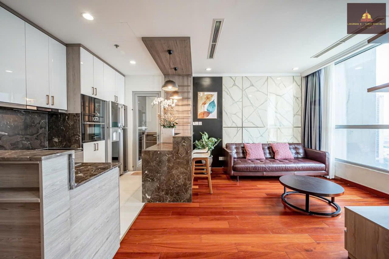 Landmark 81 - Sunny Apartment