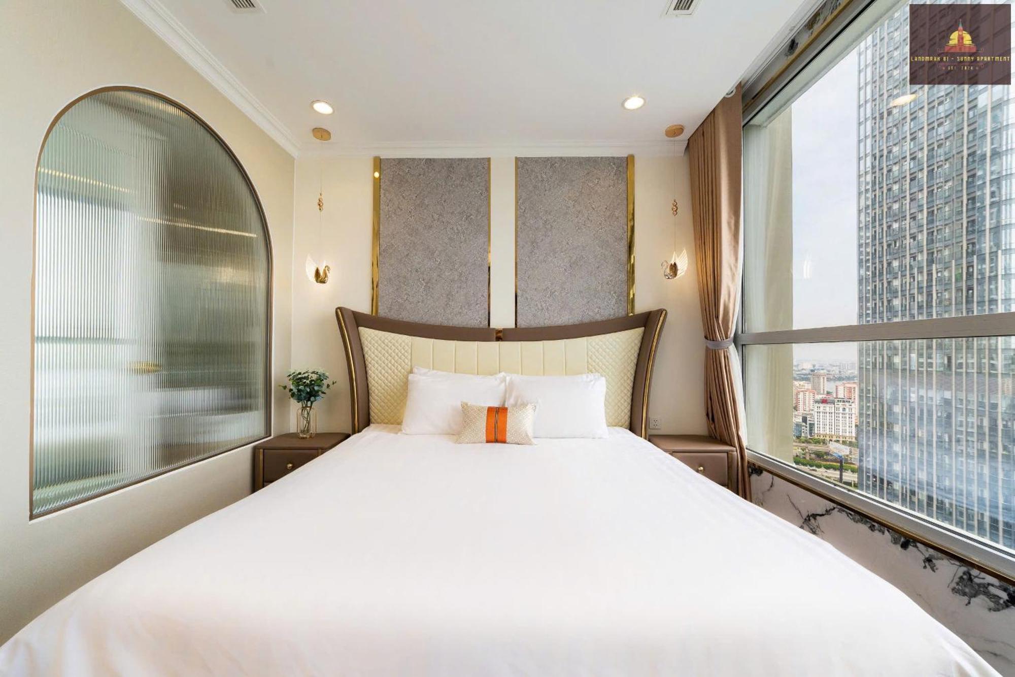 Landmark 81 - Sunny